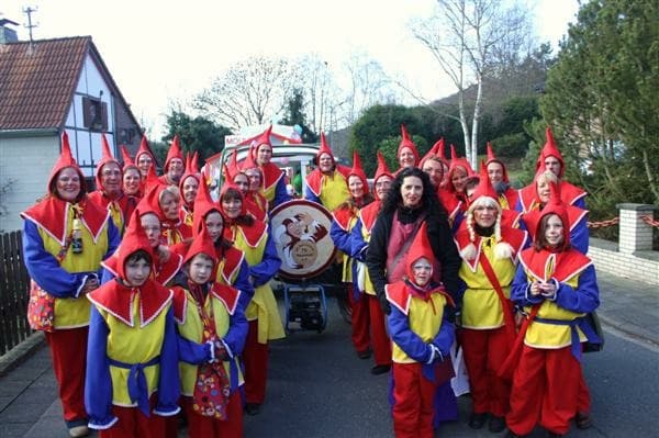 0002 Karnevalszug 2011 002