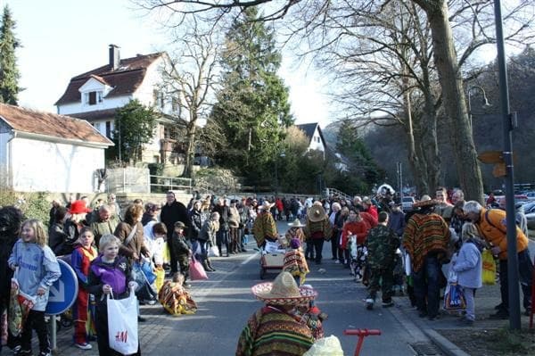 0012 Karnevalszug 2011 012