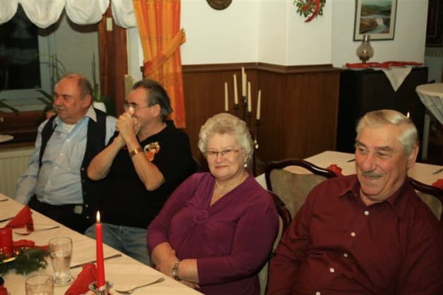 Titelbild für 2011 Weihnachtsfeier