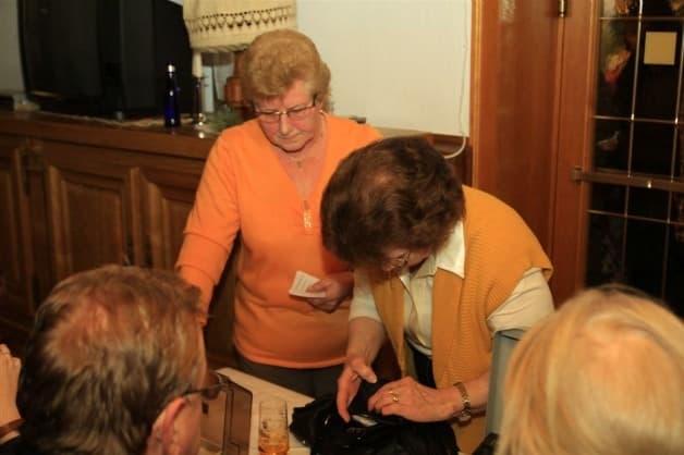 0008 Kartenverkauf 2012 008