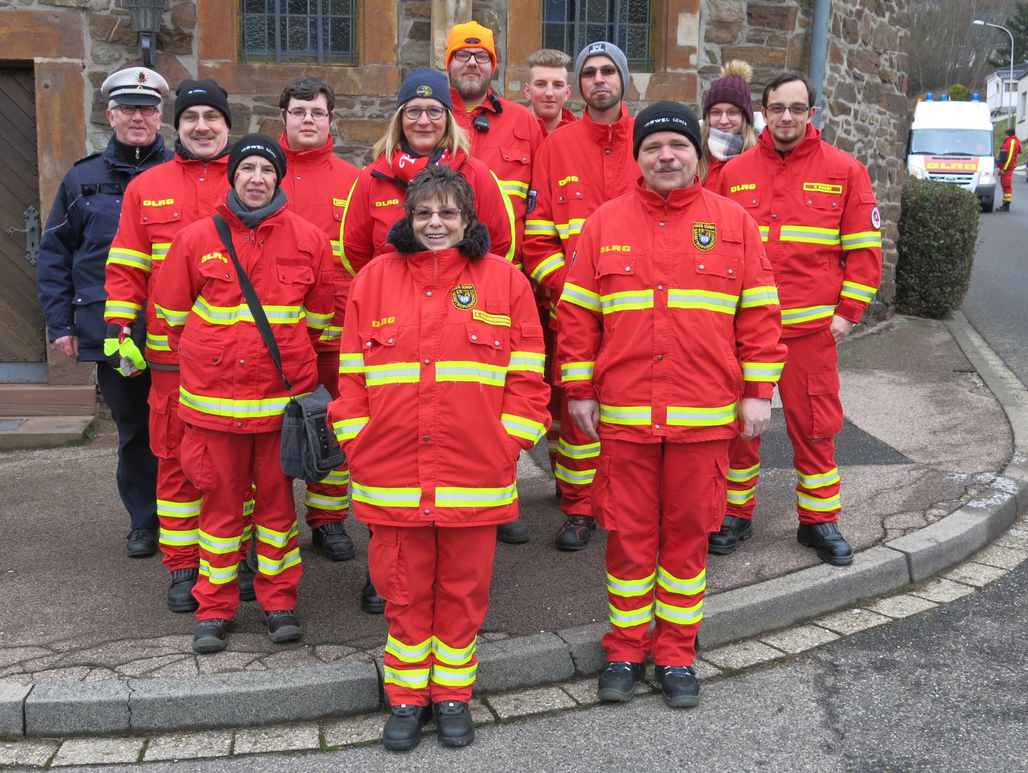 0002 02 Zugsicherung Polizei Und DLRG